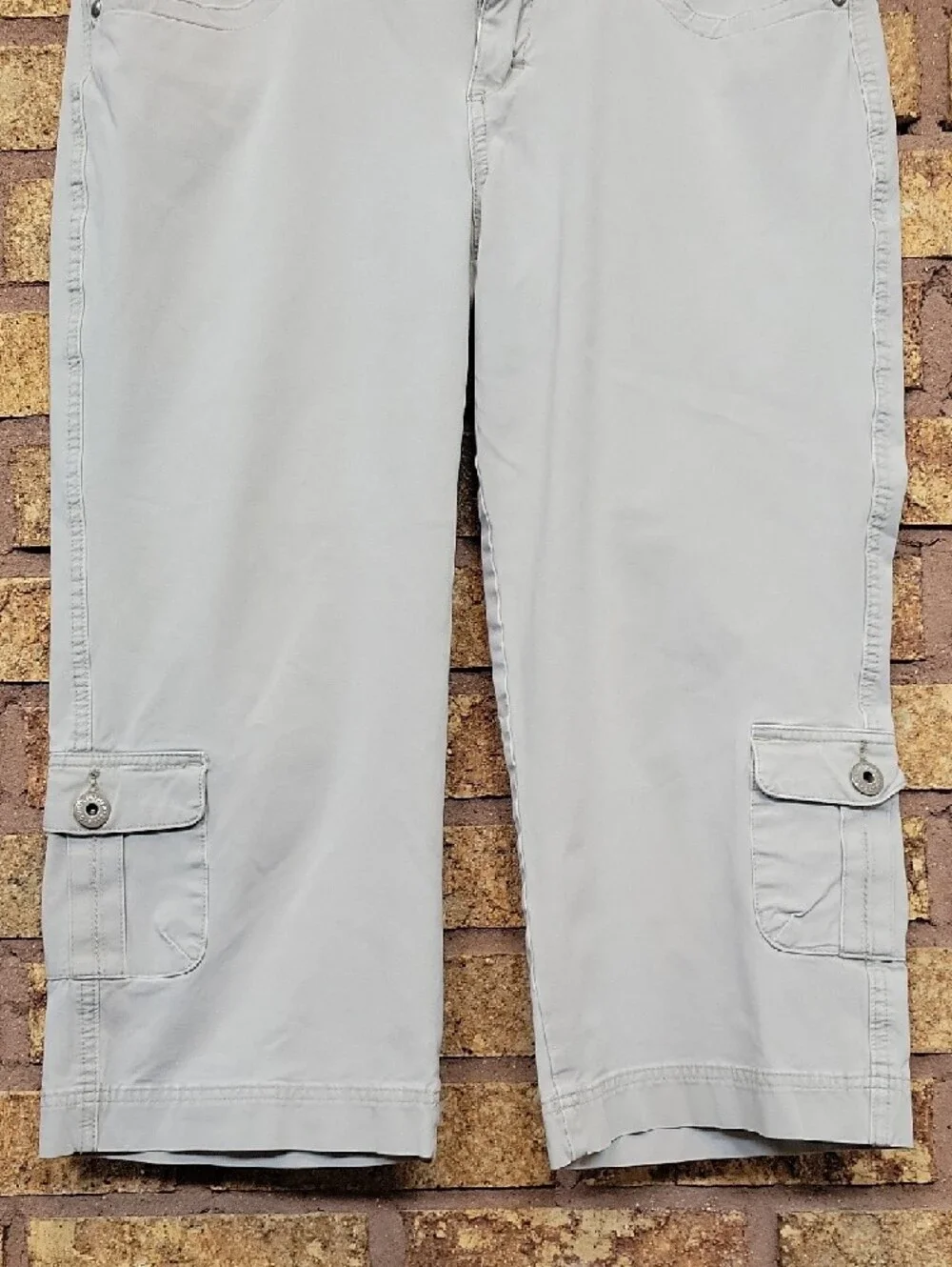 Christopher Blue Capri Double-Button Capri Cargo Cotton Stretch Pants Size 8